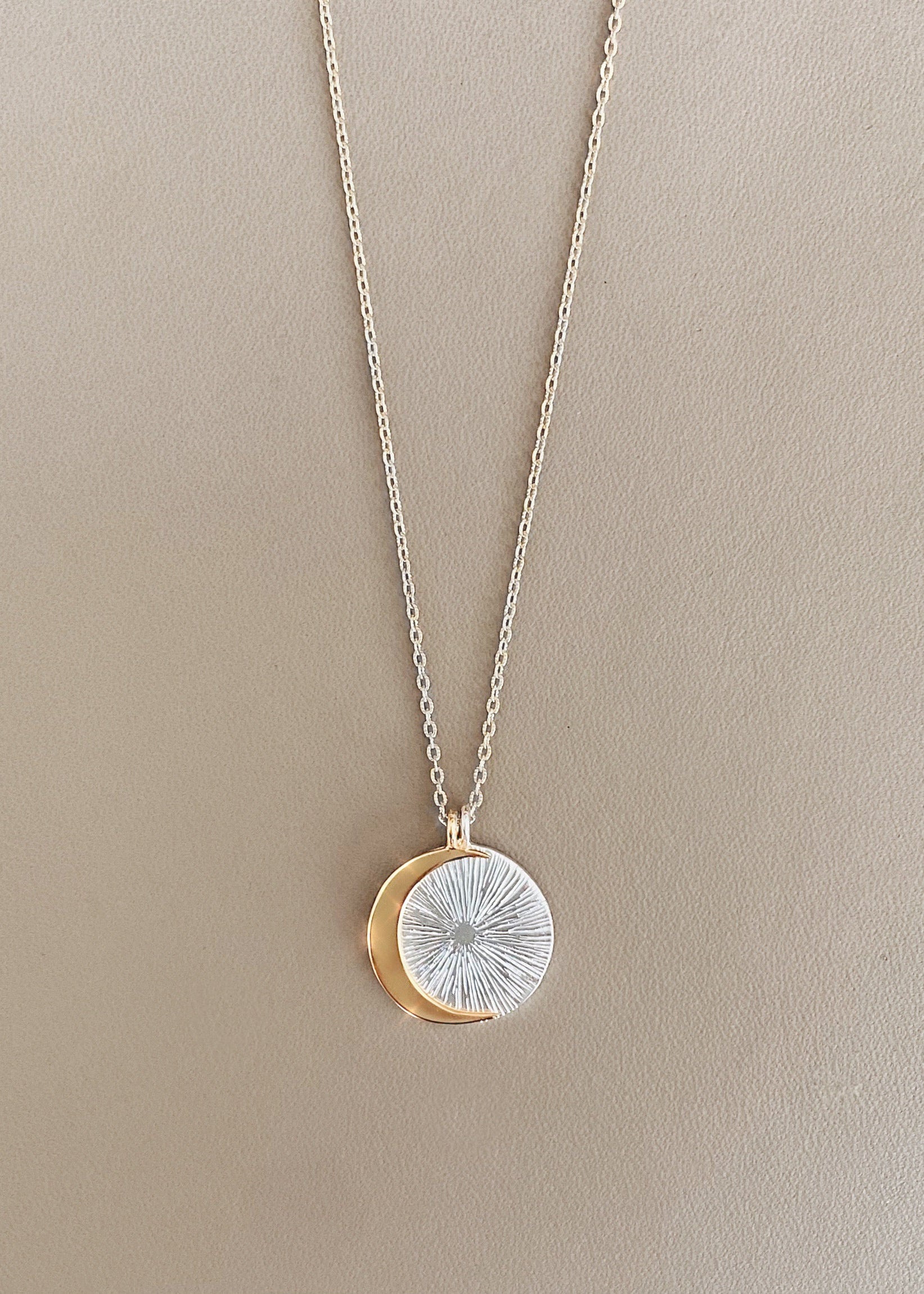 Eclipse Necklace / silver