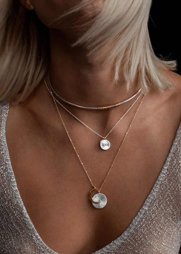 Eclipse Necklace / gold