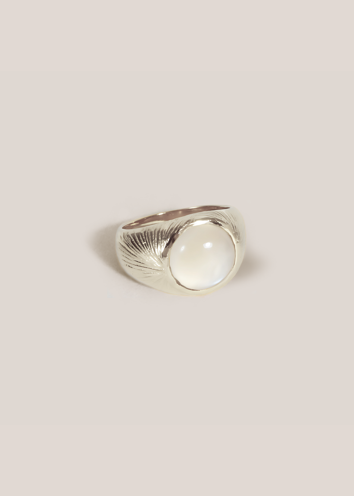 Radiance Ring / moonstone