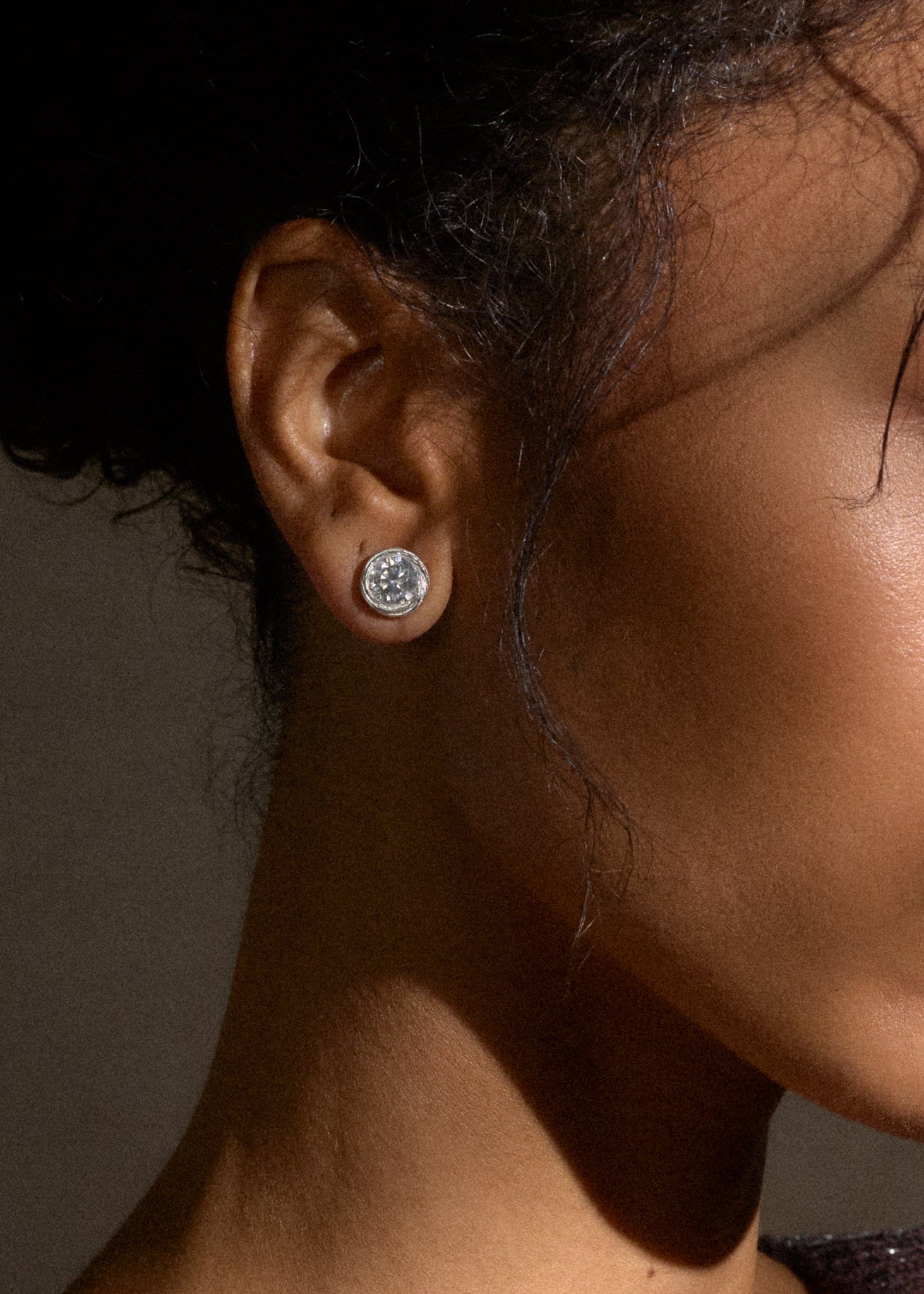Vela Round Studs / silver