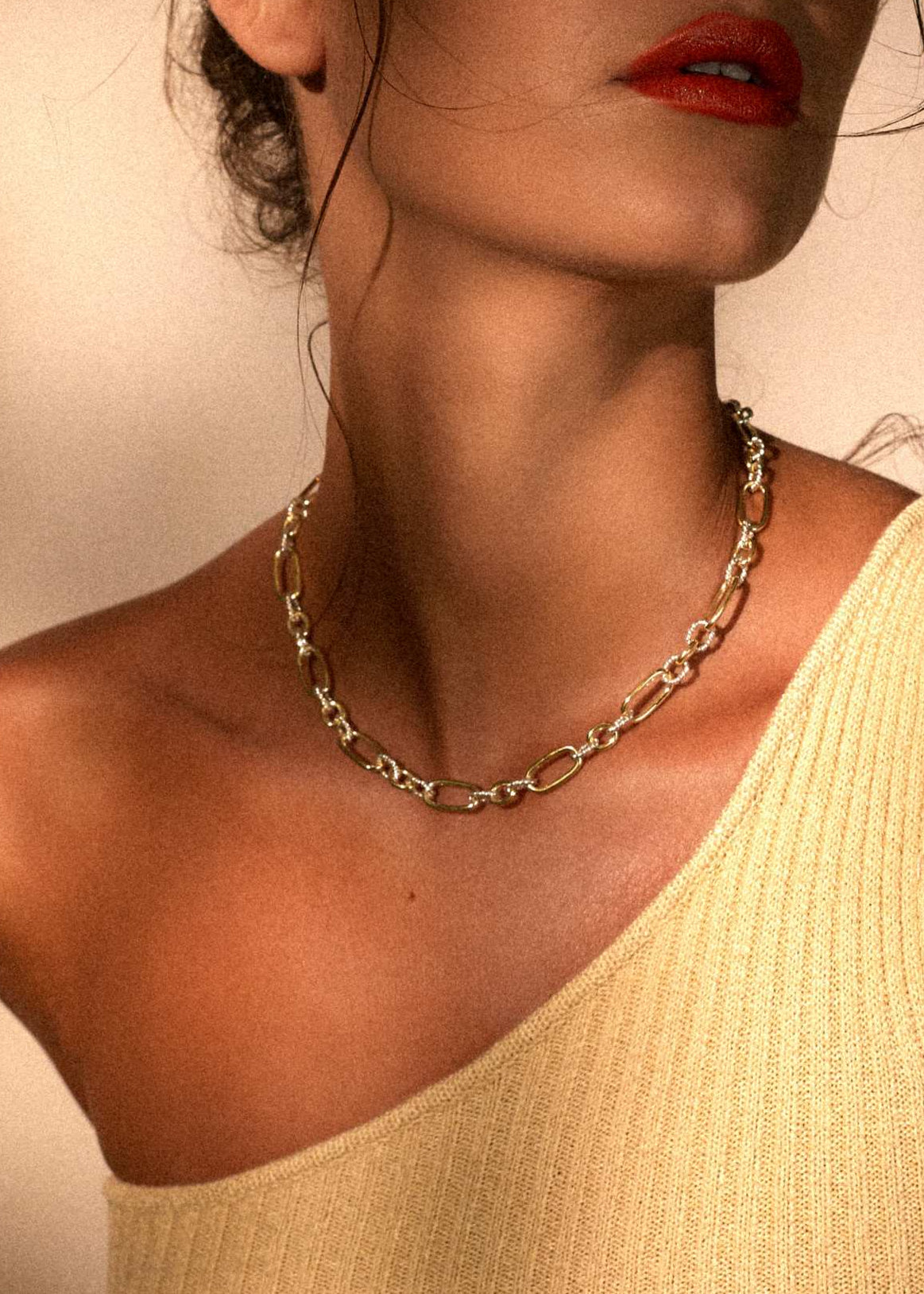 Connected Necklace / gold
