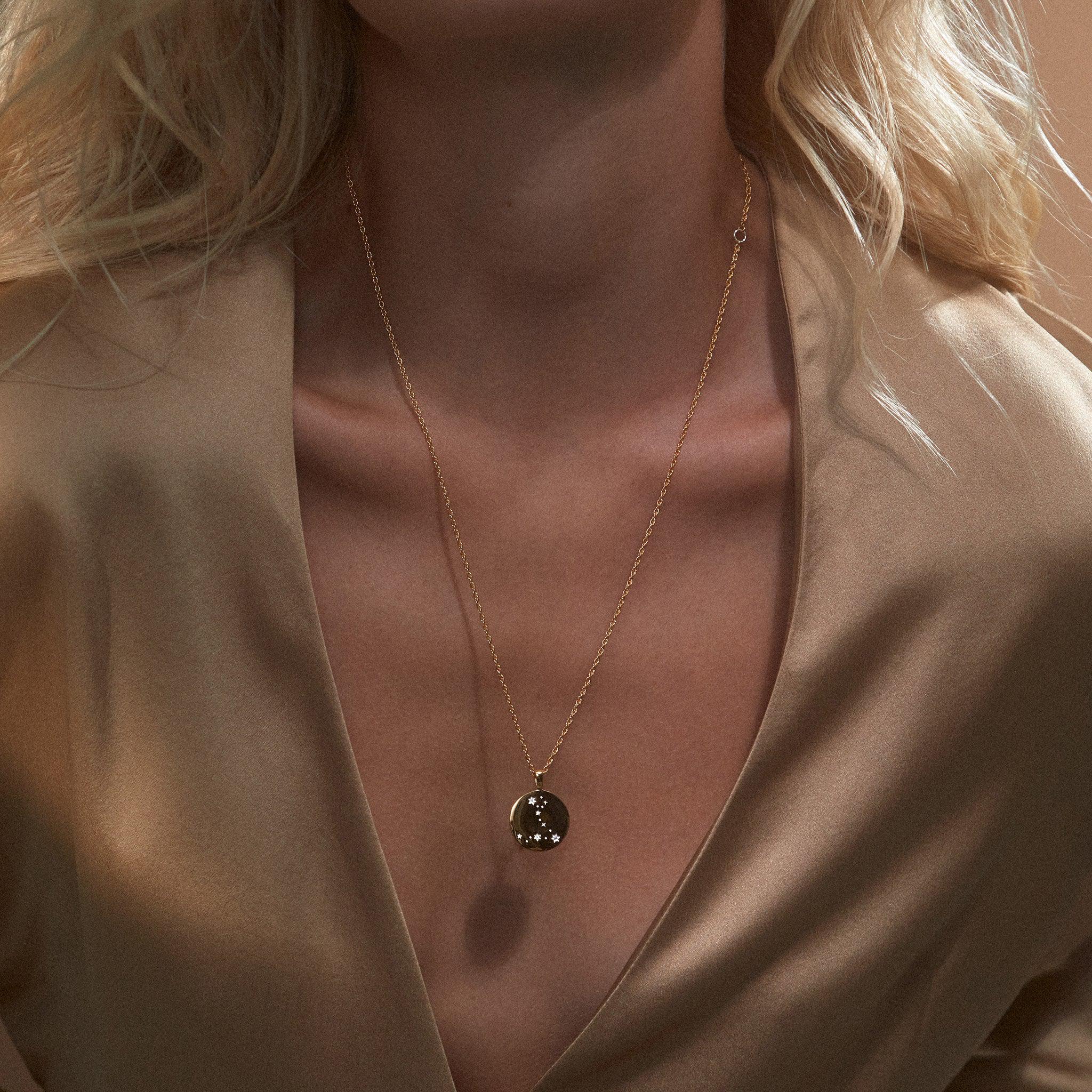 Zodiac Necklace / pisces