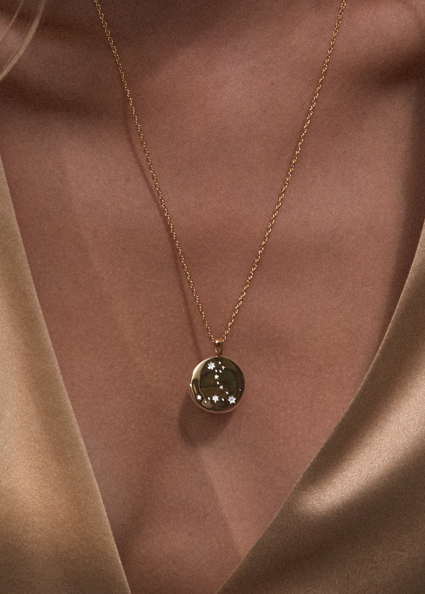 Zodiac Necklace / pisces