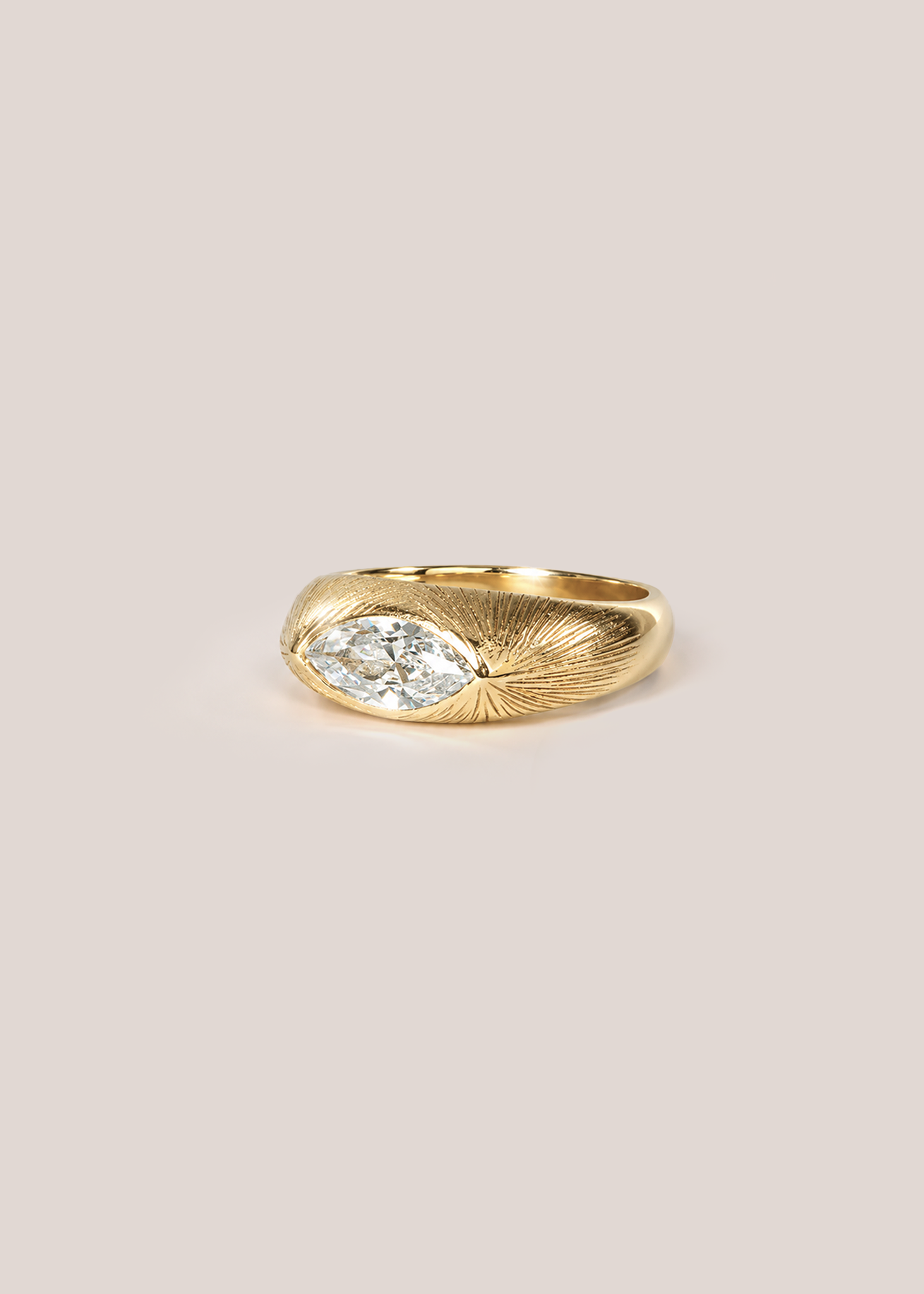 Demi Lumae Ring / gold