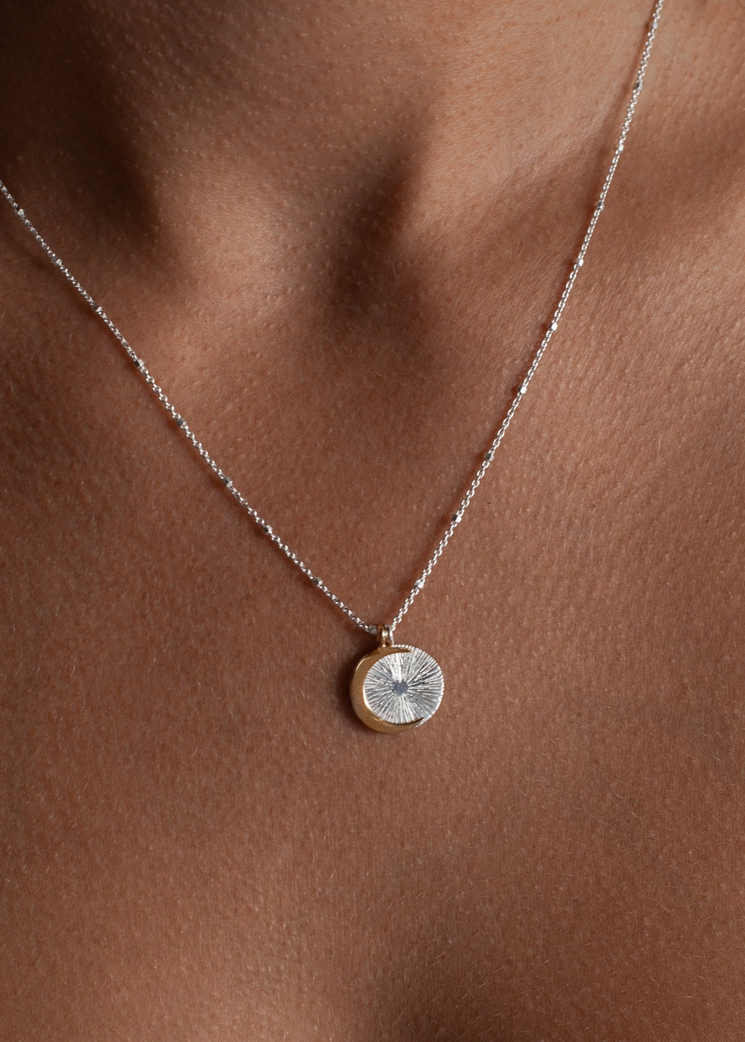 Demi Eclipse Necklace / silver