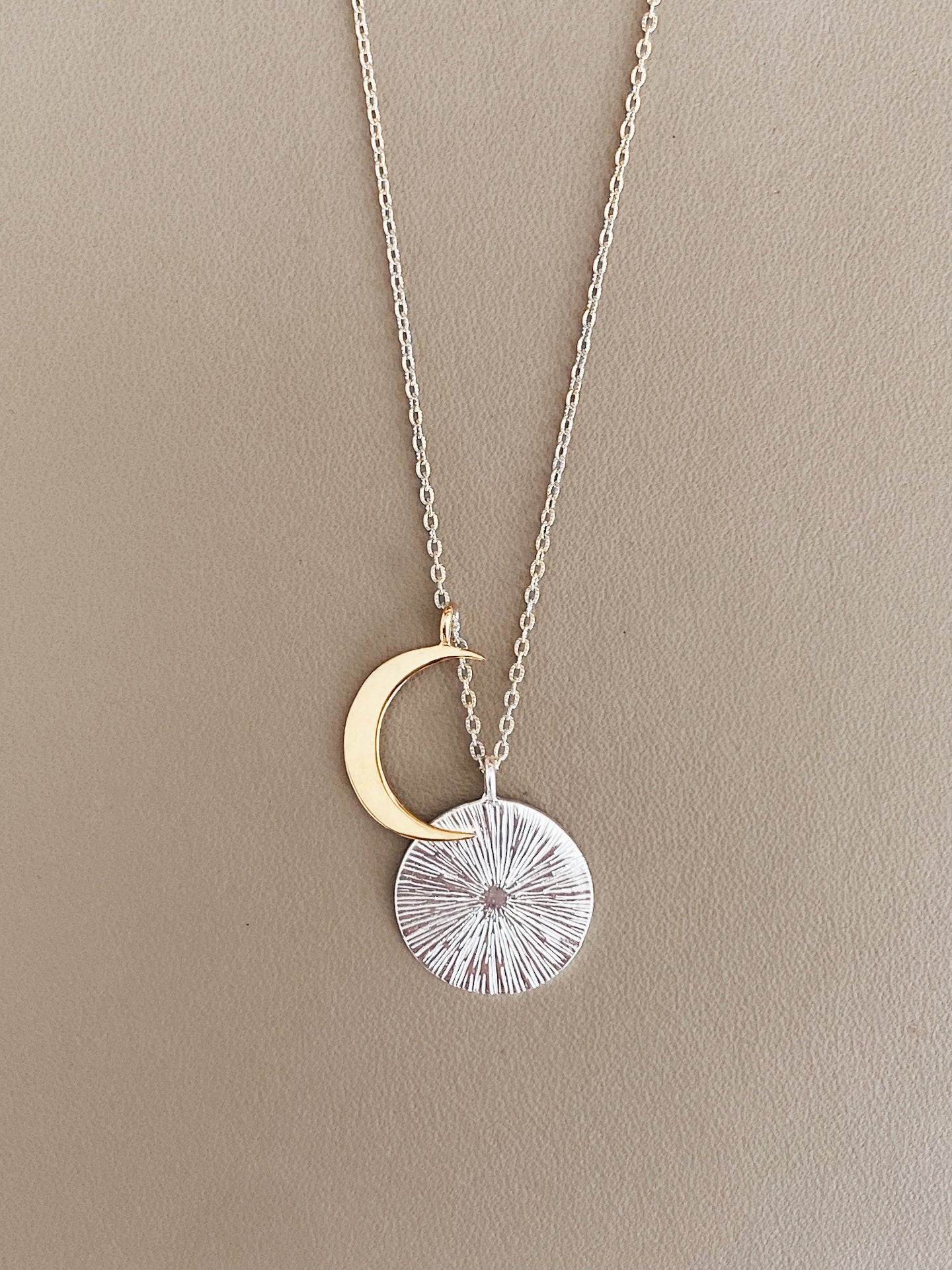 Eclipse Necklace / silver