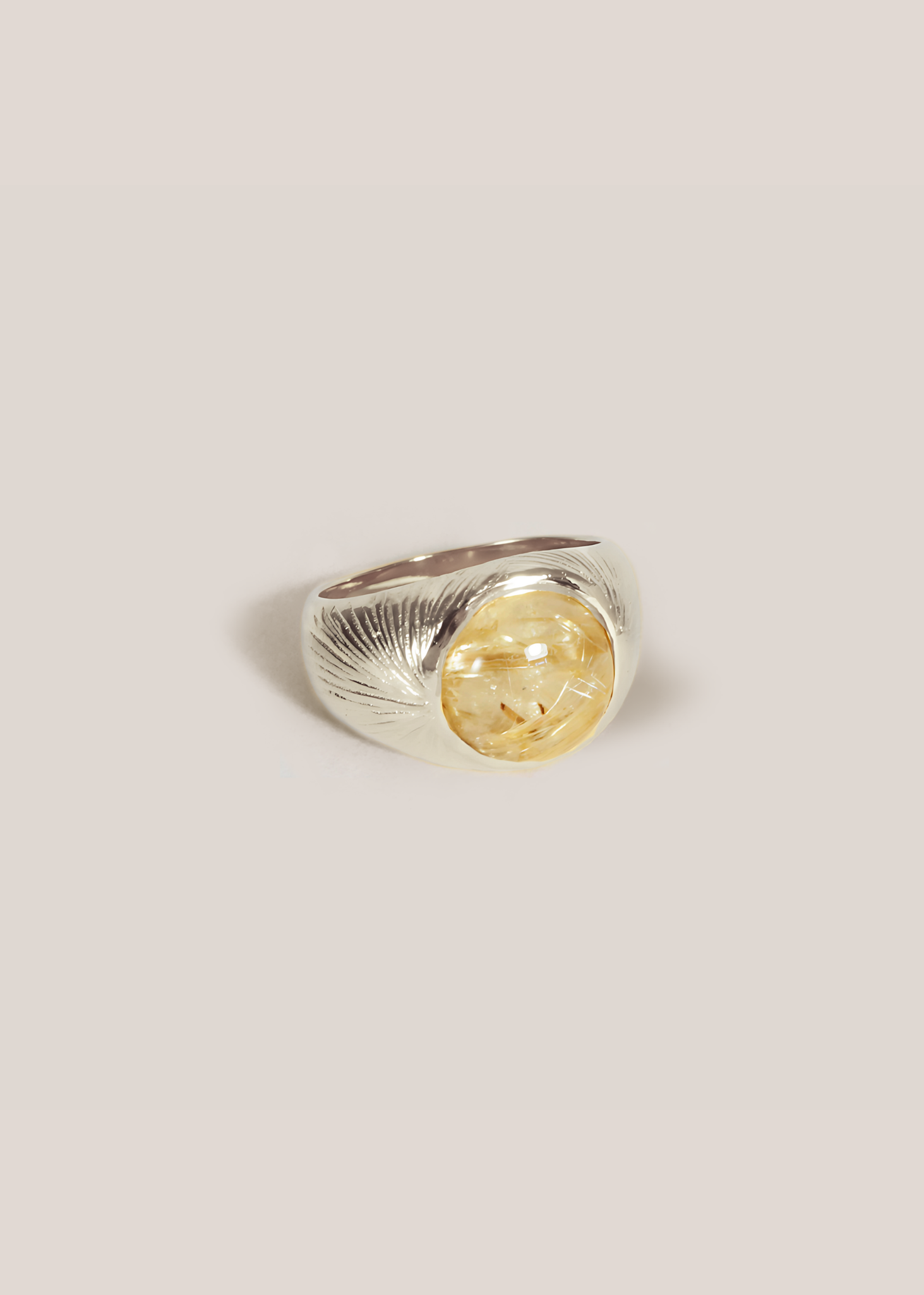 Radiance Ring / golden quartz