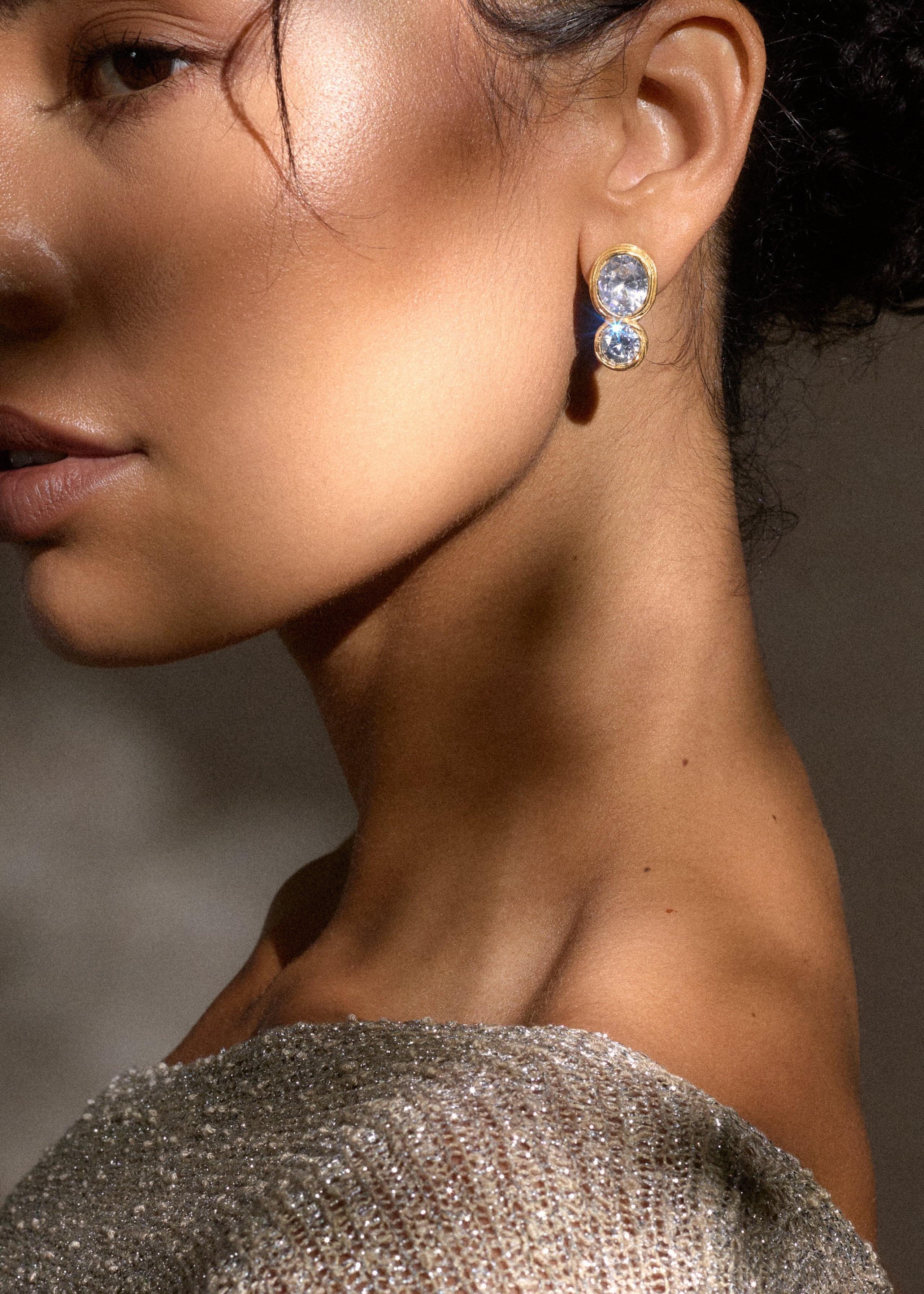 Echo Earrings / gold