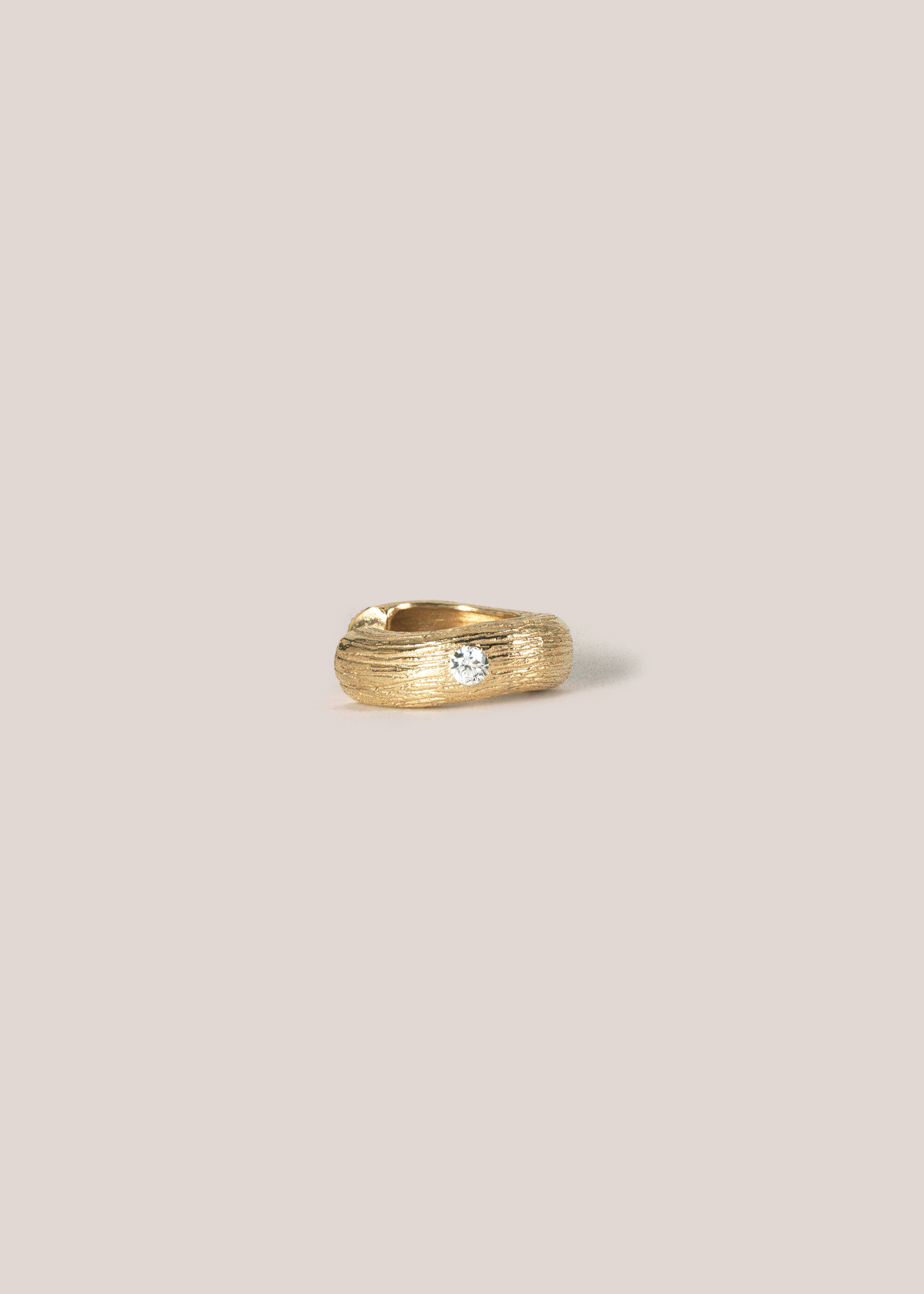 Selene Ear Cuff / gold