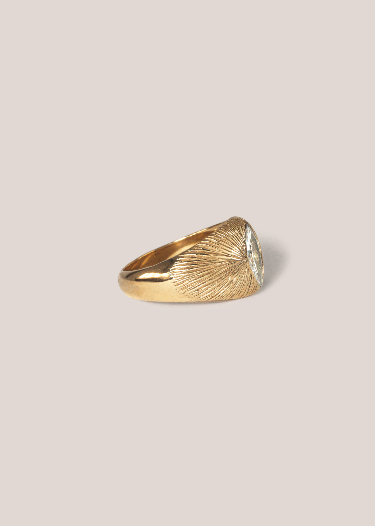 Lumae Ring / gold