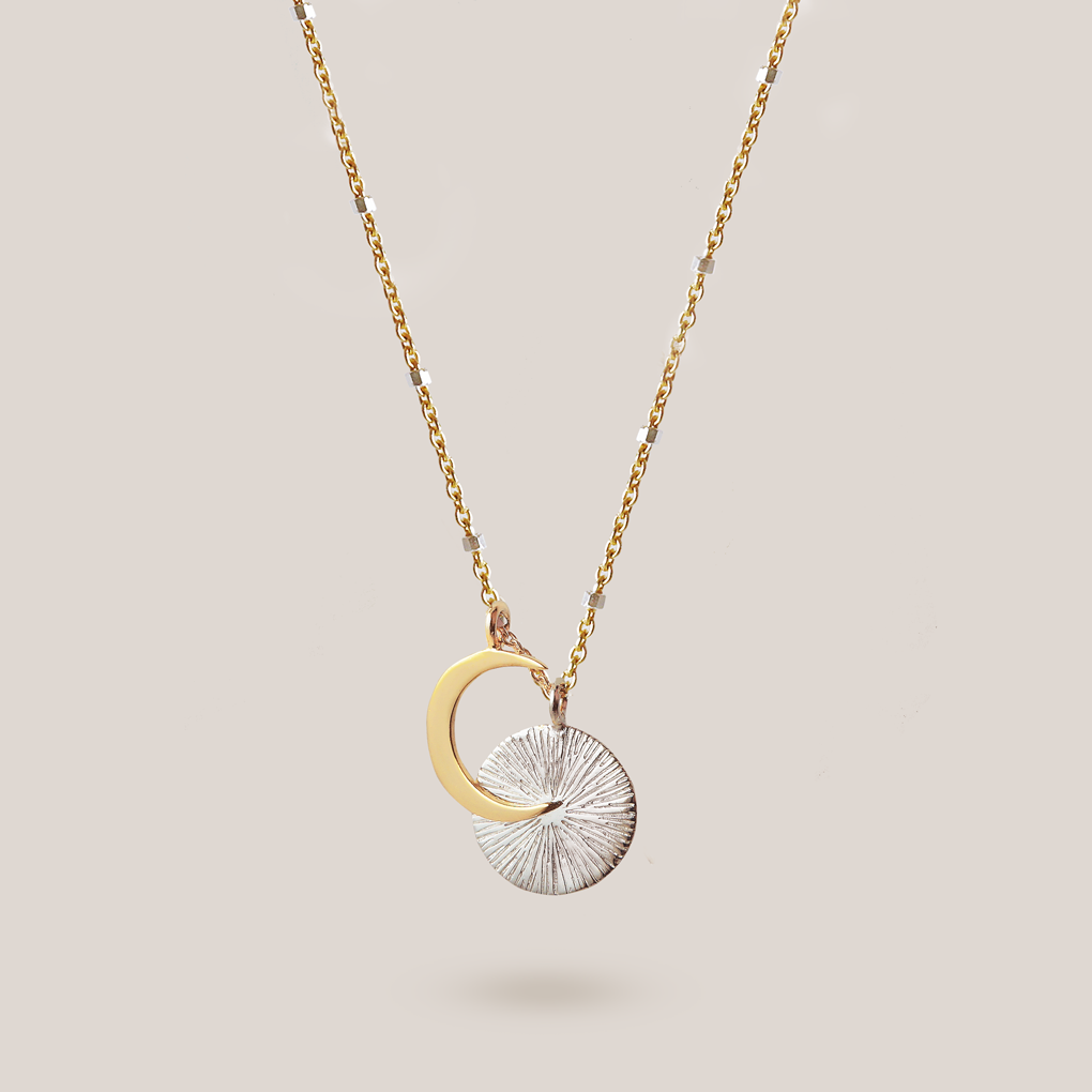 Demi Eclipse Necklace / gold