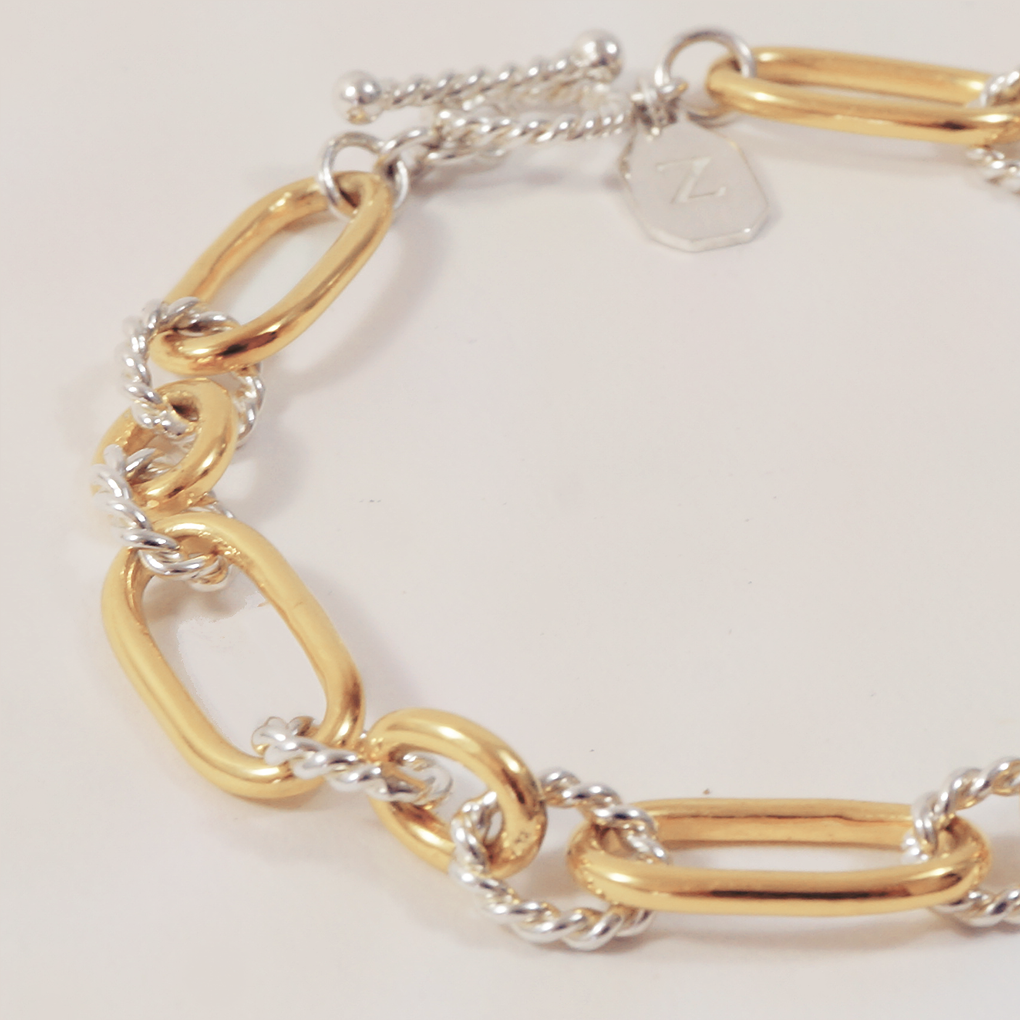 Connected Bracelet / gold