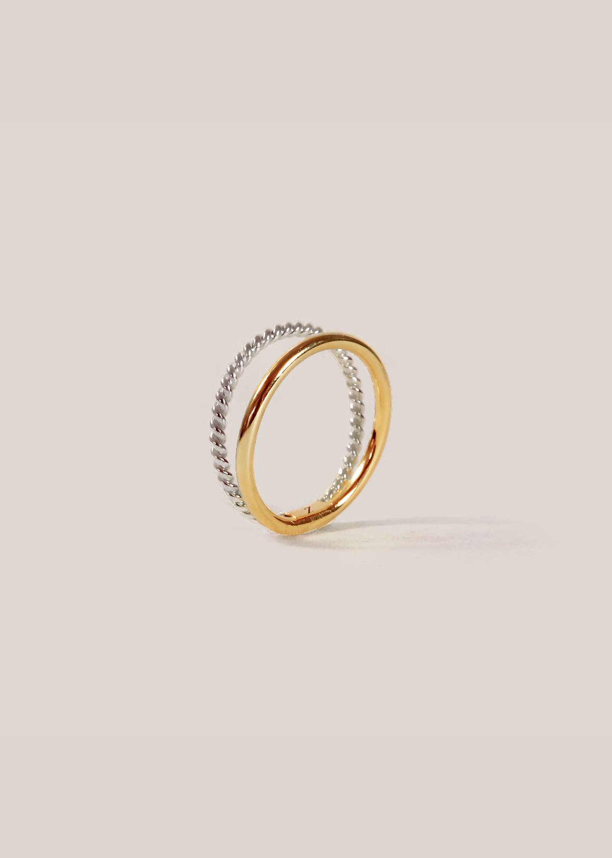 Kindred Ring / gold | IZA JEWELRY