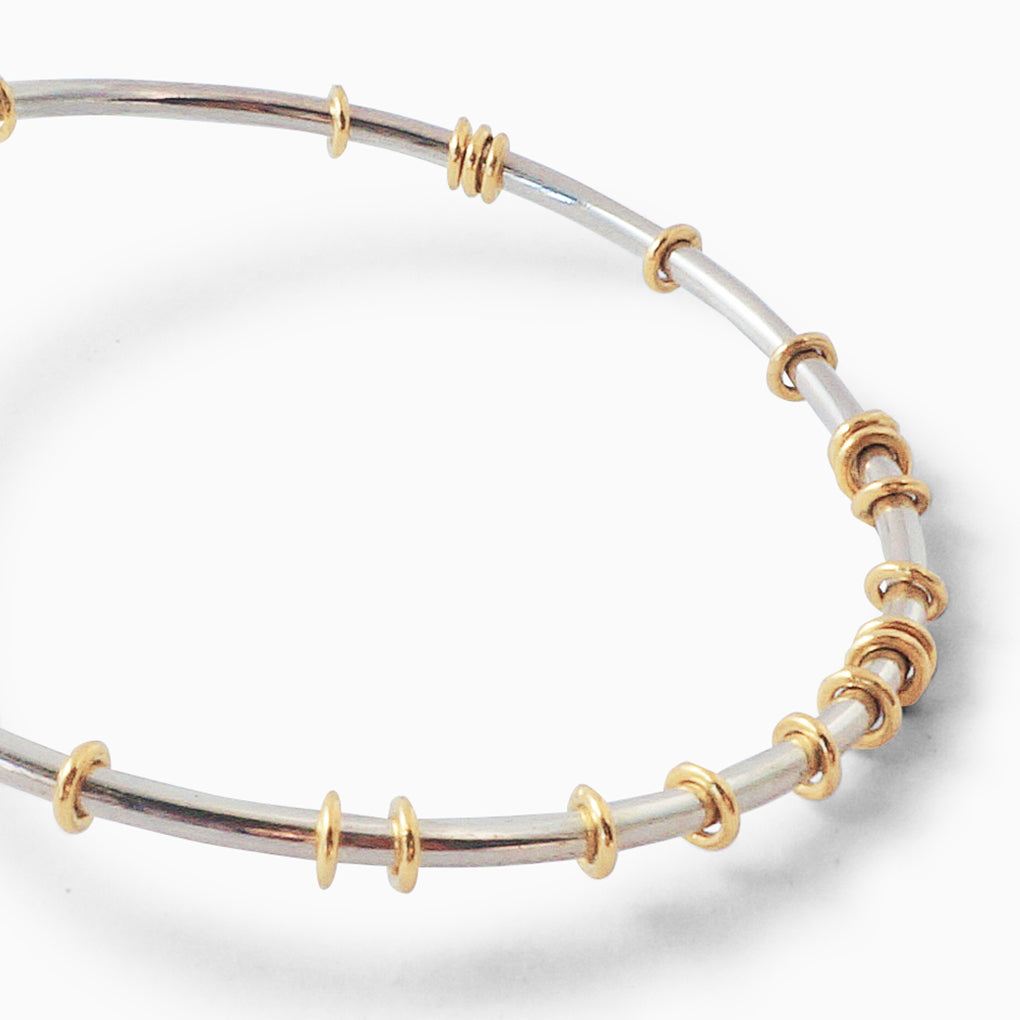 Iza-Jewelry-Satellite Bangle | Silver